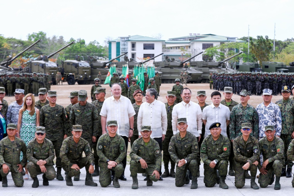 小马菲律宾陆军必须转型为"多任务部队"
