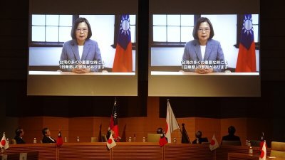 蔡英文：台湾有许多国际友人　对中关系不是唯一